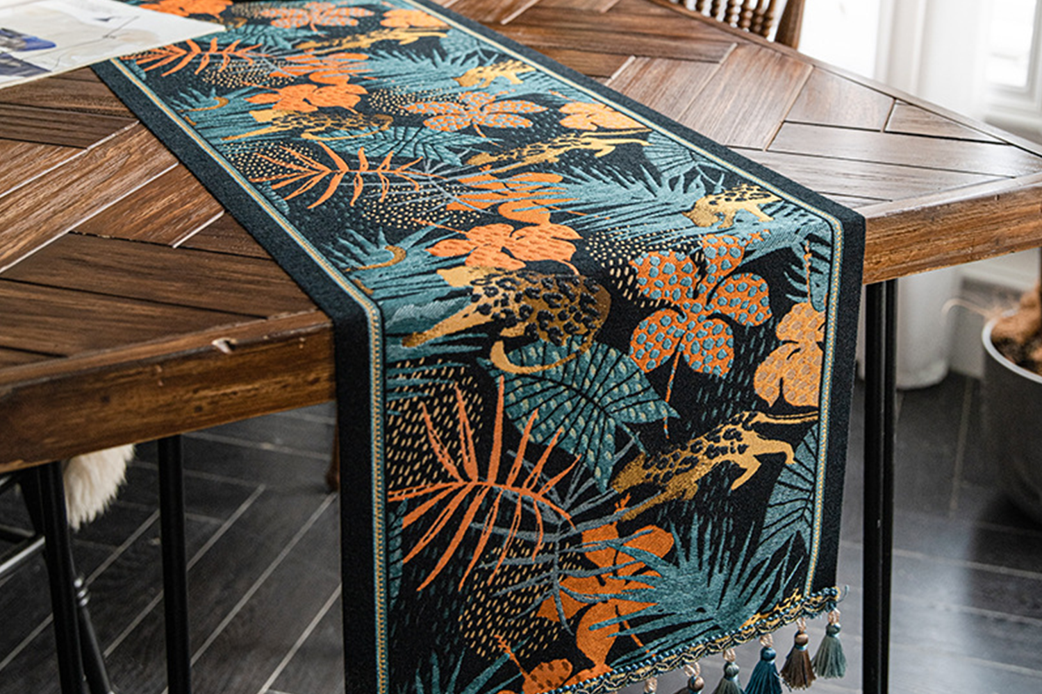 Table Runner